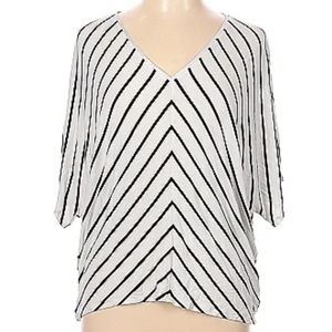 White House Black Market top